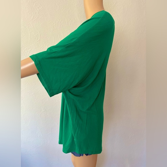 Maurices 24/7 Green Tee size Medium - Picture 3 of 7